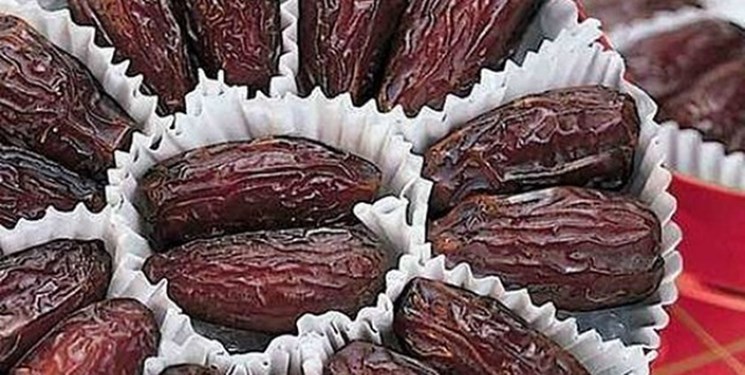 توزیع خرما با نرخ مصوب در میادین میوه و تره بار  به مناسبت ماه رمضان/ خرمای کبکاب کیلویی 39 هزارتومان